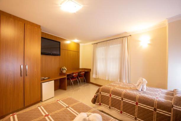 Barbur Center Hotel Ponta Grossa  Eksteriør billede