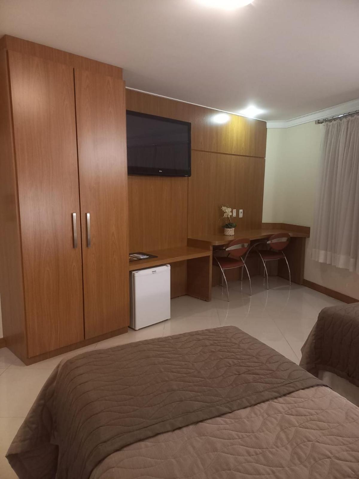 Barbur Center Hotel Ponta Grossa  Eksteriør billede