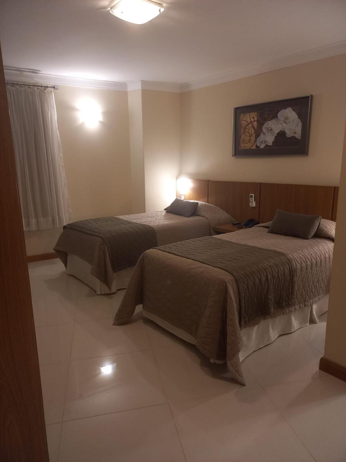 Barbur Center Hotel Ponta Grossa  Eksteriør billede